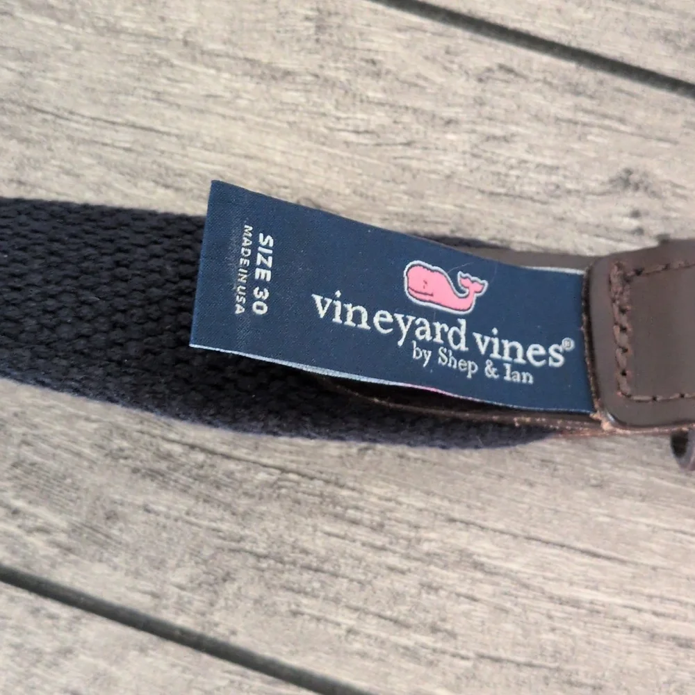 Vineyard Vines (Kids Sz 30) Classic Whale Belt - Navy
